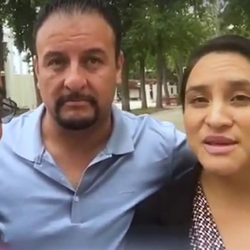 Testimonio en Fotos de Clientes Satisfechos 20