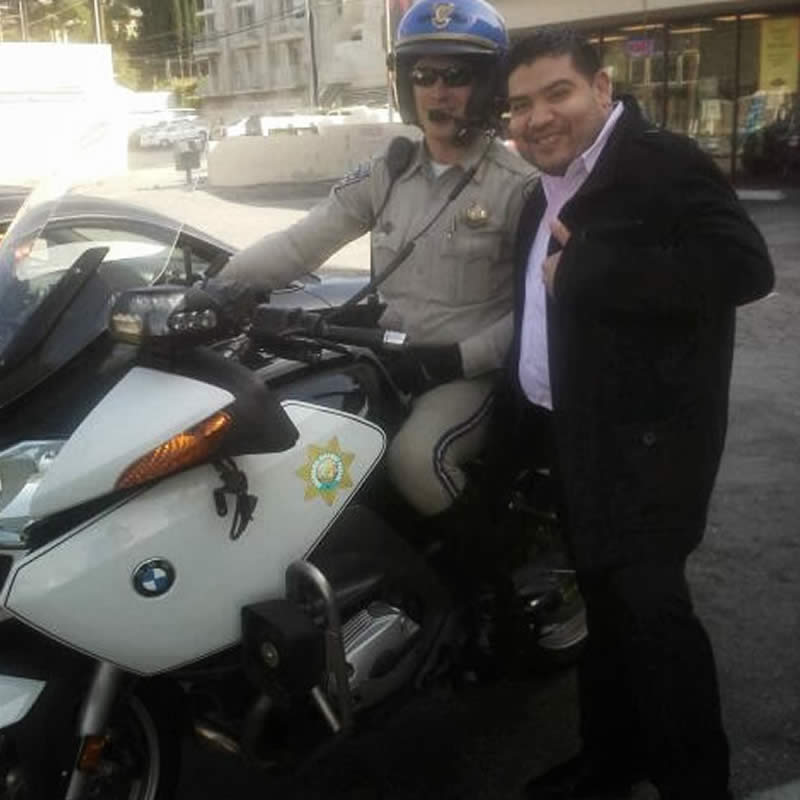 Testimonio en Fotos de Clientes Satisfechos 44